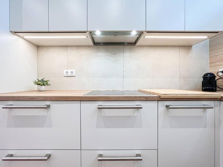 Apartament 'Es Botanic' Blanes Buitenkant foto