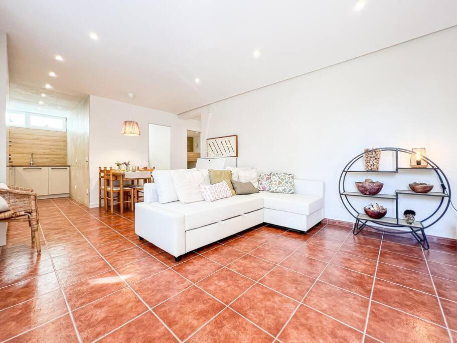 Apartament 'Es Botanic' Blanes Buitenkant foto