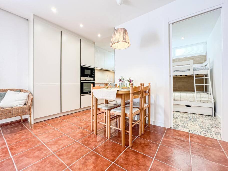 Apartament 'Es Botanic' Blanes Buitenkant foto